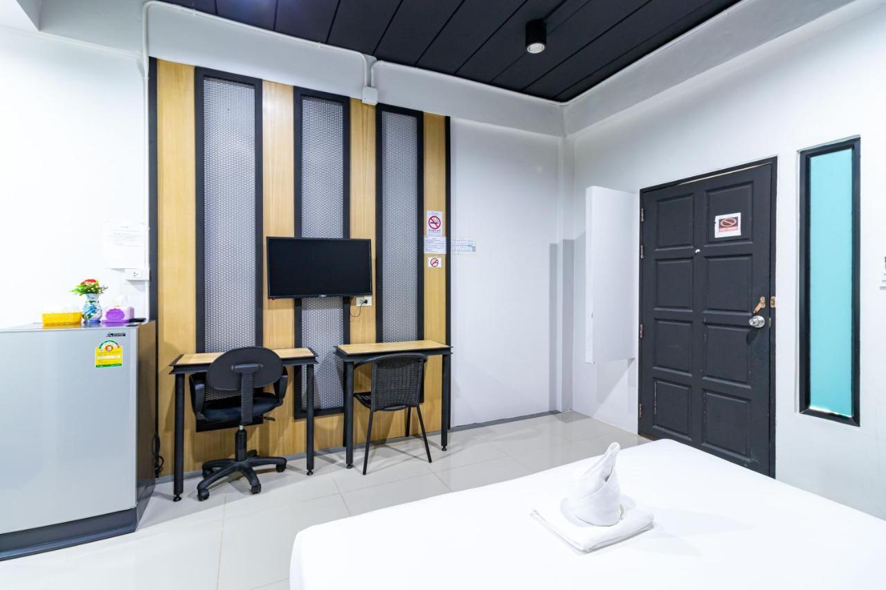 Cs Klongtoey Grand Resort Ban Yep Chaeng Kültér fotó