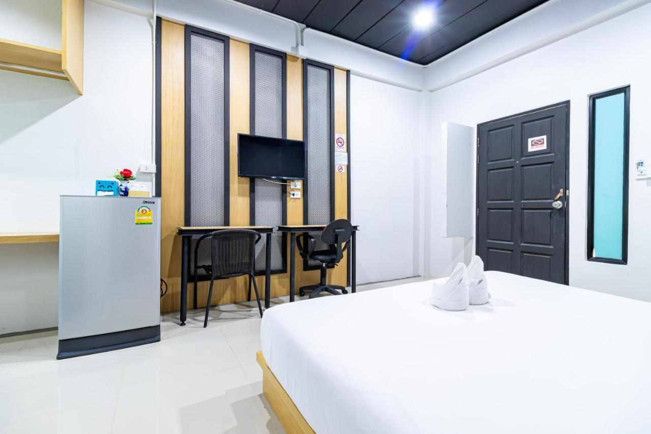 Cs Klongtoey Grand Resort Ban Yep Chaeng Kültér fotó