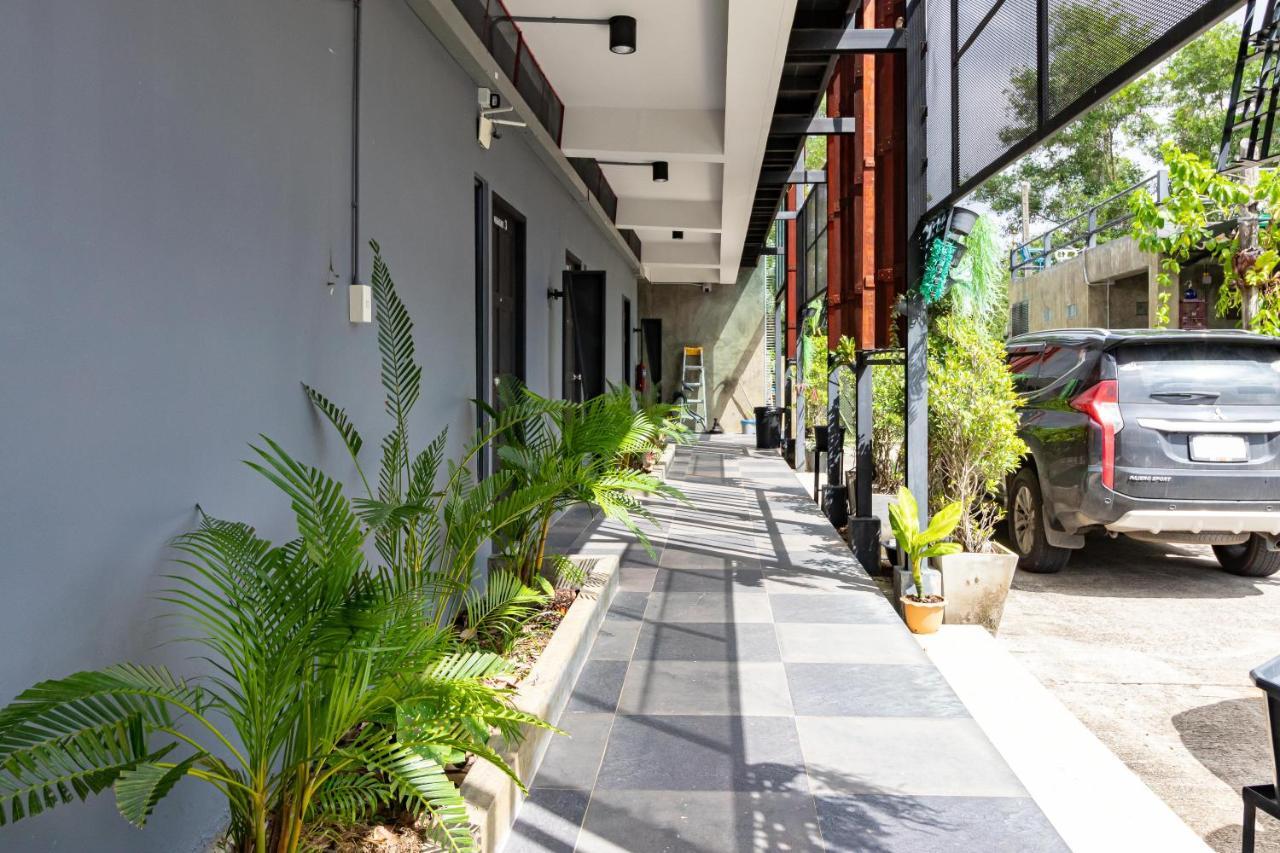 Cs Klongtoey Grand Resort Ban Yep Chaeng Kültér fotó