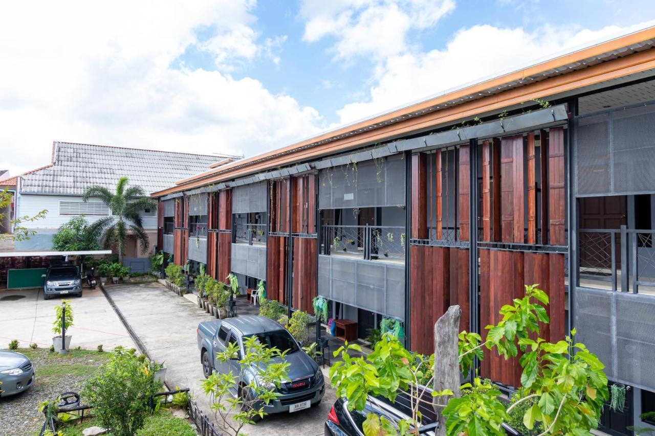 Cs Klongtoey Grand Resort Ban Yep Chaeng Kültér fotó